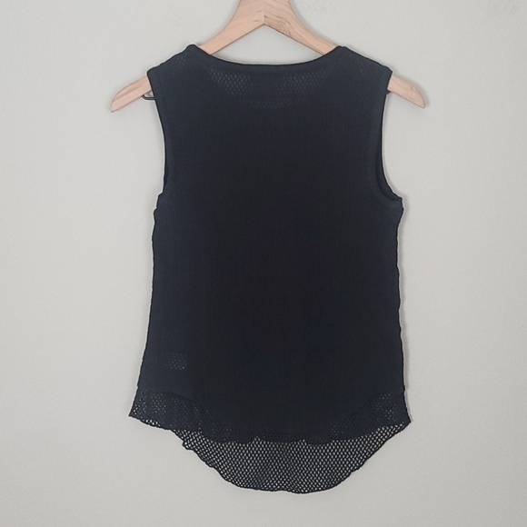 Trouve Embroidered Overlay Mesh Sleeveless Top - Picture 5 of 6